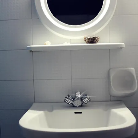 Elga & Hotel Kardamena (Kos)