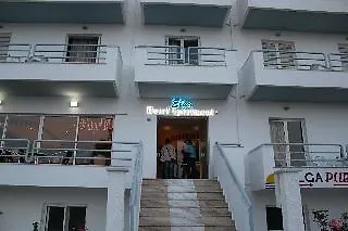Elga & Hotel