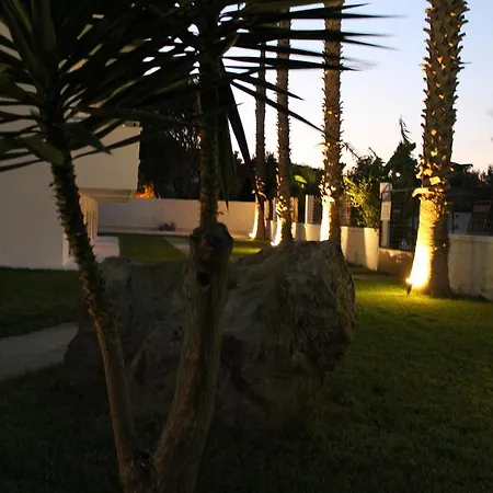 Elga Hotel&apartments Hotell 2*