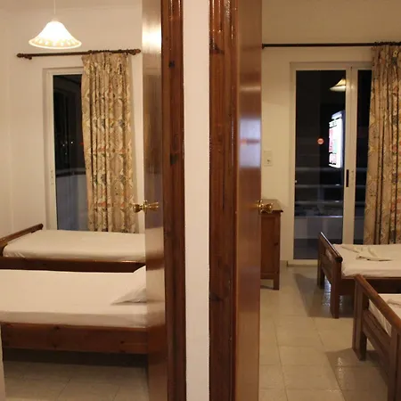 Elga Hotel&apartments 2*