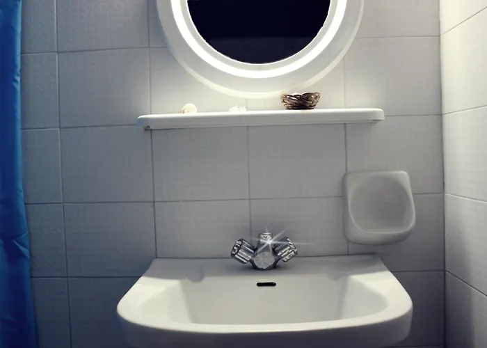 Elga & Hotel Kardamena (Kos)